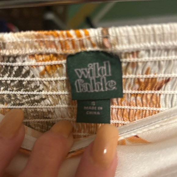 Wild Fable Orange and White Patterned Scarf Crop Top. - Picture 3 of 3
